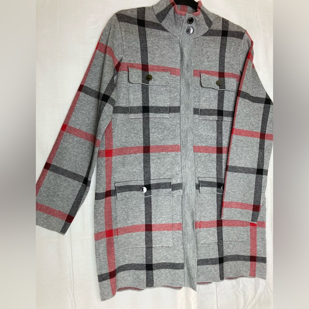 Anne Klein Gray and Red Knit Jacket